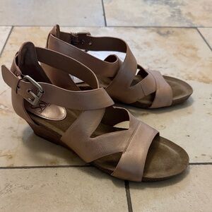 Sofft Women's Blush Wedge Sandals